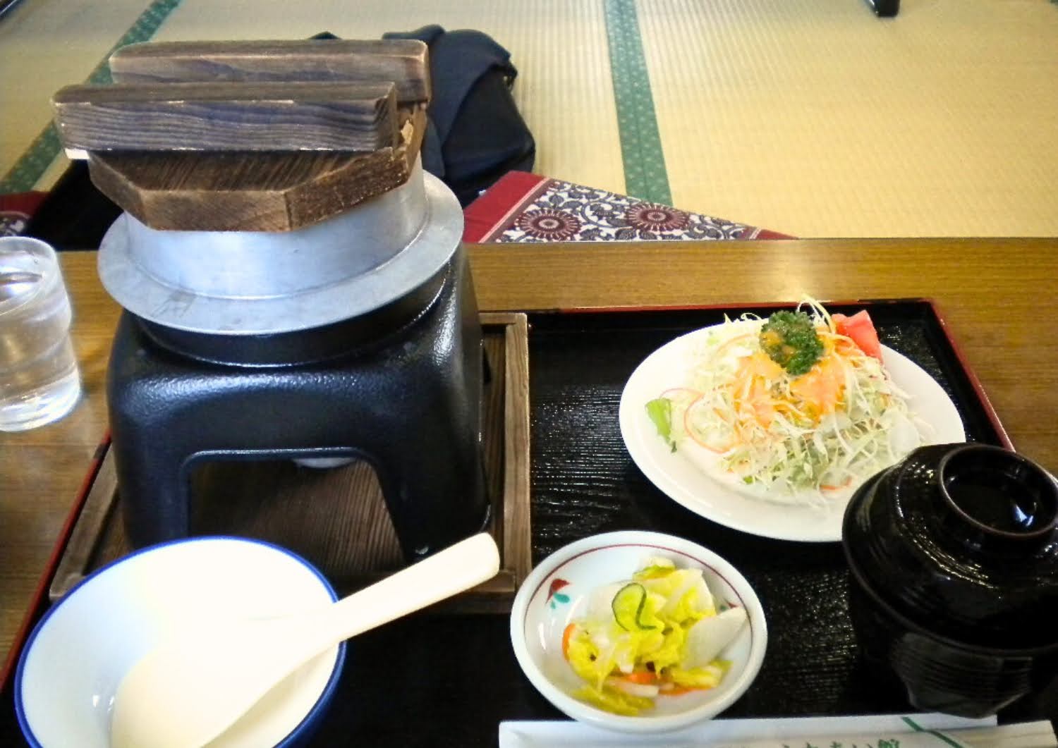 冬の倉渕村相間川温泉・釜飯セット